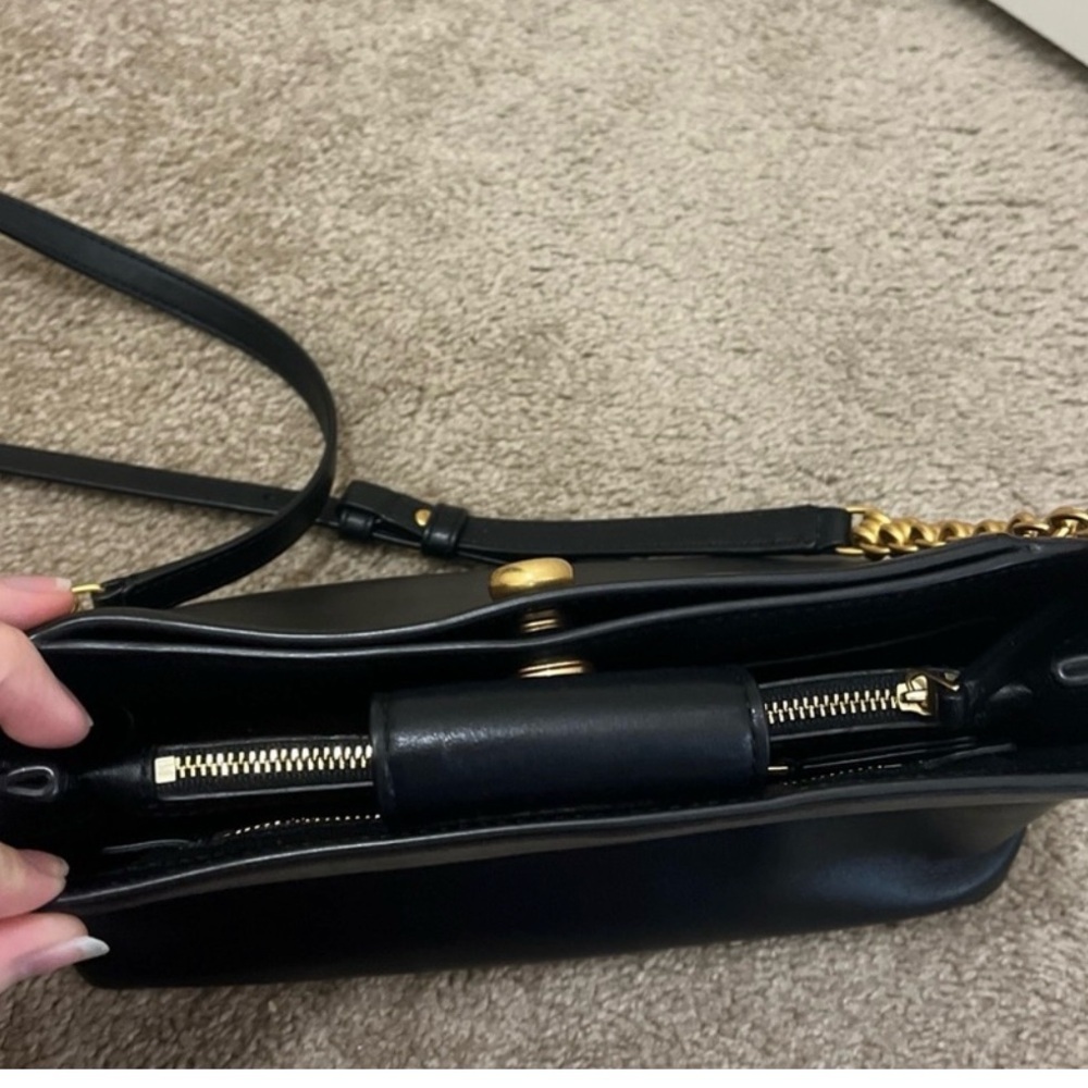 Tory Burch Lily crossbody shoulder bag. Excellent condition. - Picture 5 of 6